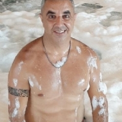 השני